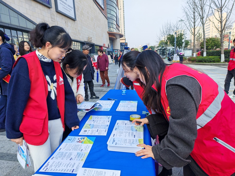 8a1af86f7285d98e5b7ff228994192d5